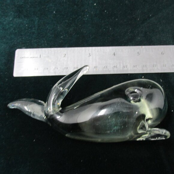 Vintage Art Glass Whale - Picture 5 of 7